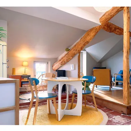 Le Petit Balcon Bleu * Rabastens