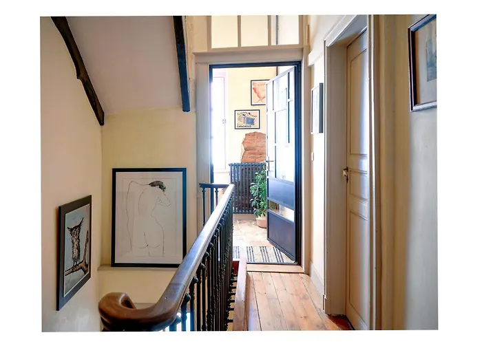 Le Petit Balcon Bleu 公寓